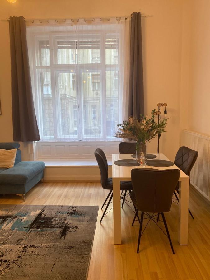 Blue Danube Apartment Downtown With Free Parking ブダペスト エクステリア 写真